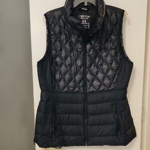 Calvin Klein Women's Black Quilted Performance Vest